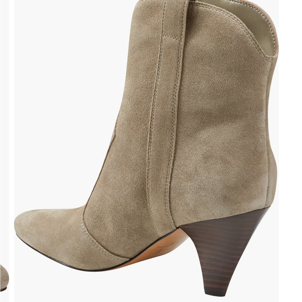 Marc fisher LTD Carissa nude suede western ankle boot size 8